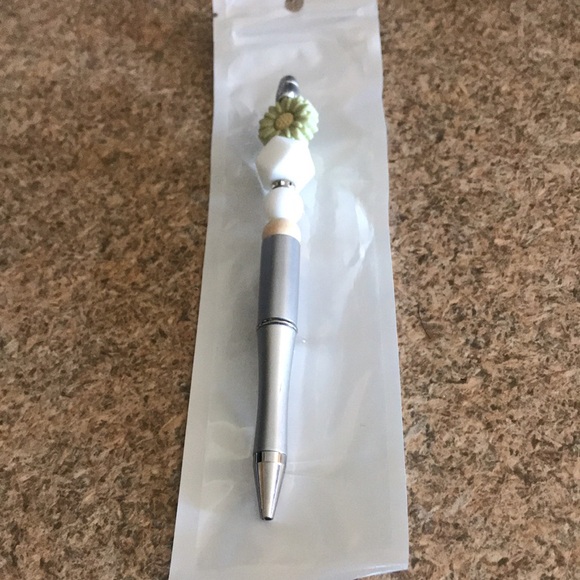 Homemade pen - Picture 2 of 2